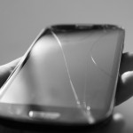 割れたスマホ見せたら基本料3か月無料！？楽天モバイルで「割れスマホキャンペーン」実施中！